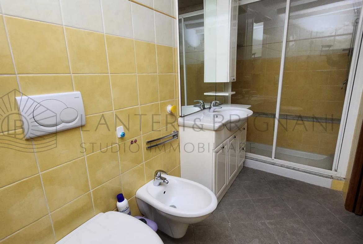 Appartamento indipendente ristrutturato con terrazzino