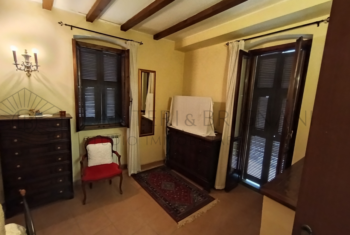 Casa indipendente nel borgo